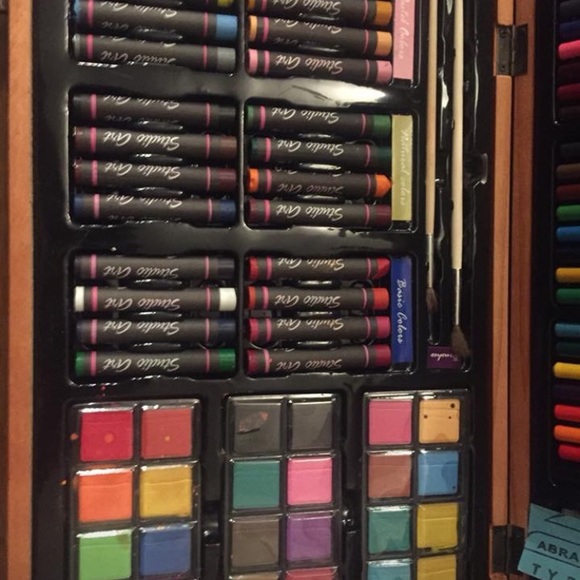 ❤️Final Reduction❤️ Paint set bundle - Picture 2 of 3